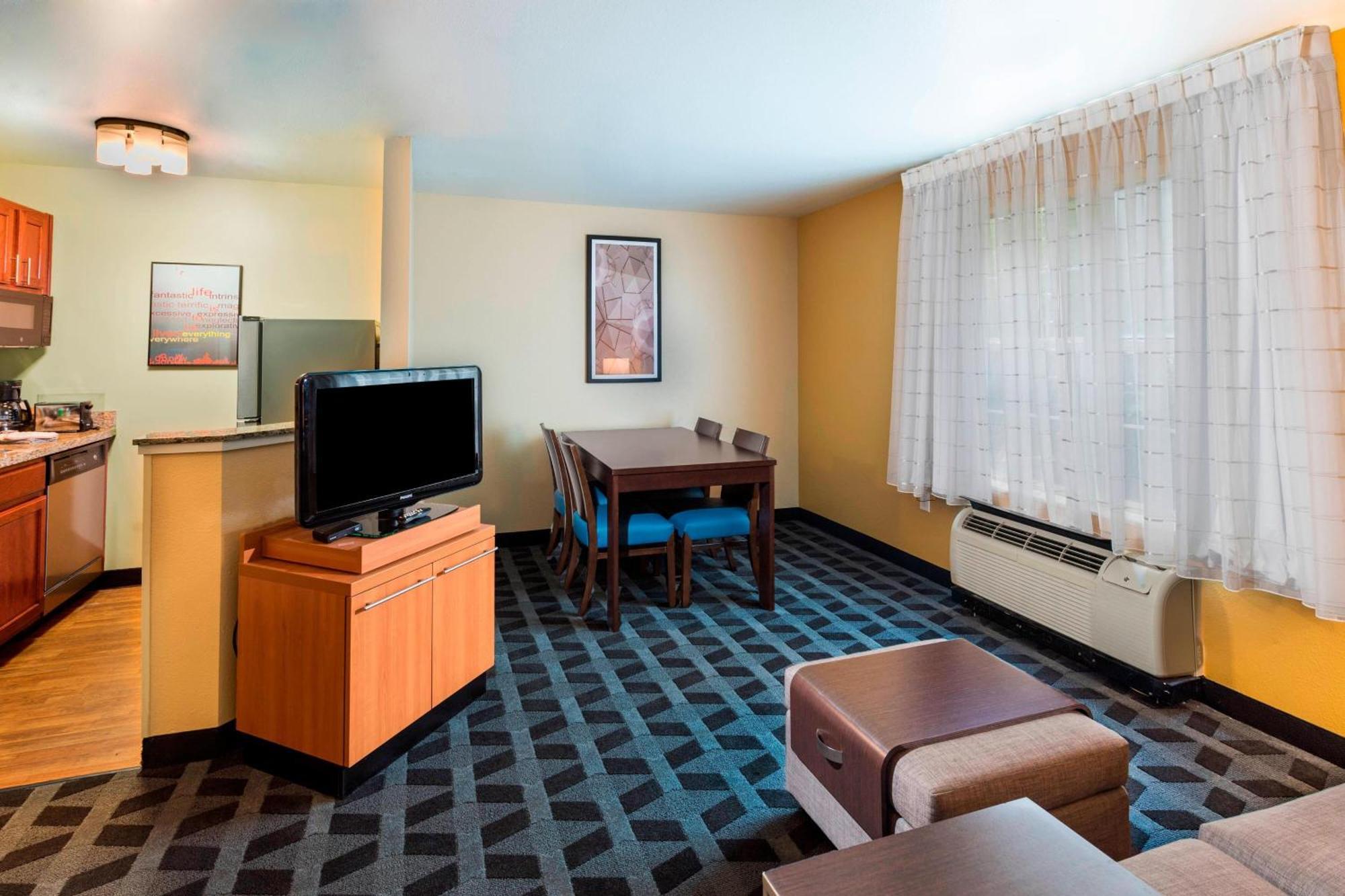 Towneplace Suites By Marriott Atlanta Kennesaw Buitenkant foto