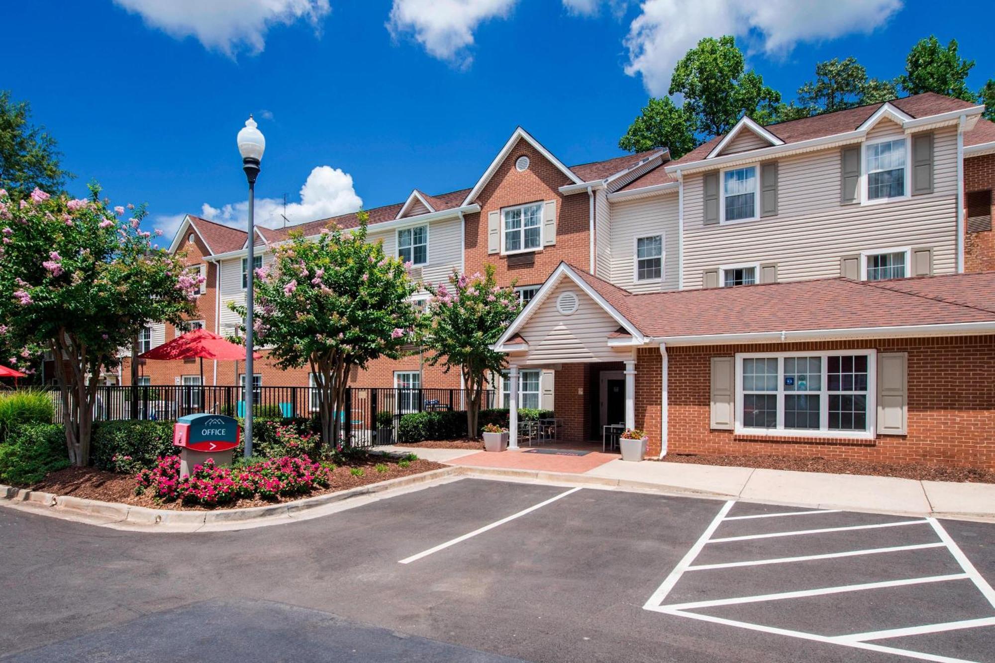 Towneplace Suites By Marriott Atlanta Kennesaw Buitenkant foto